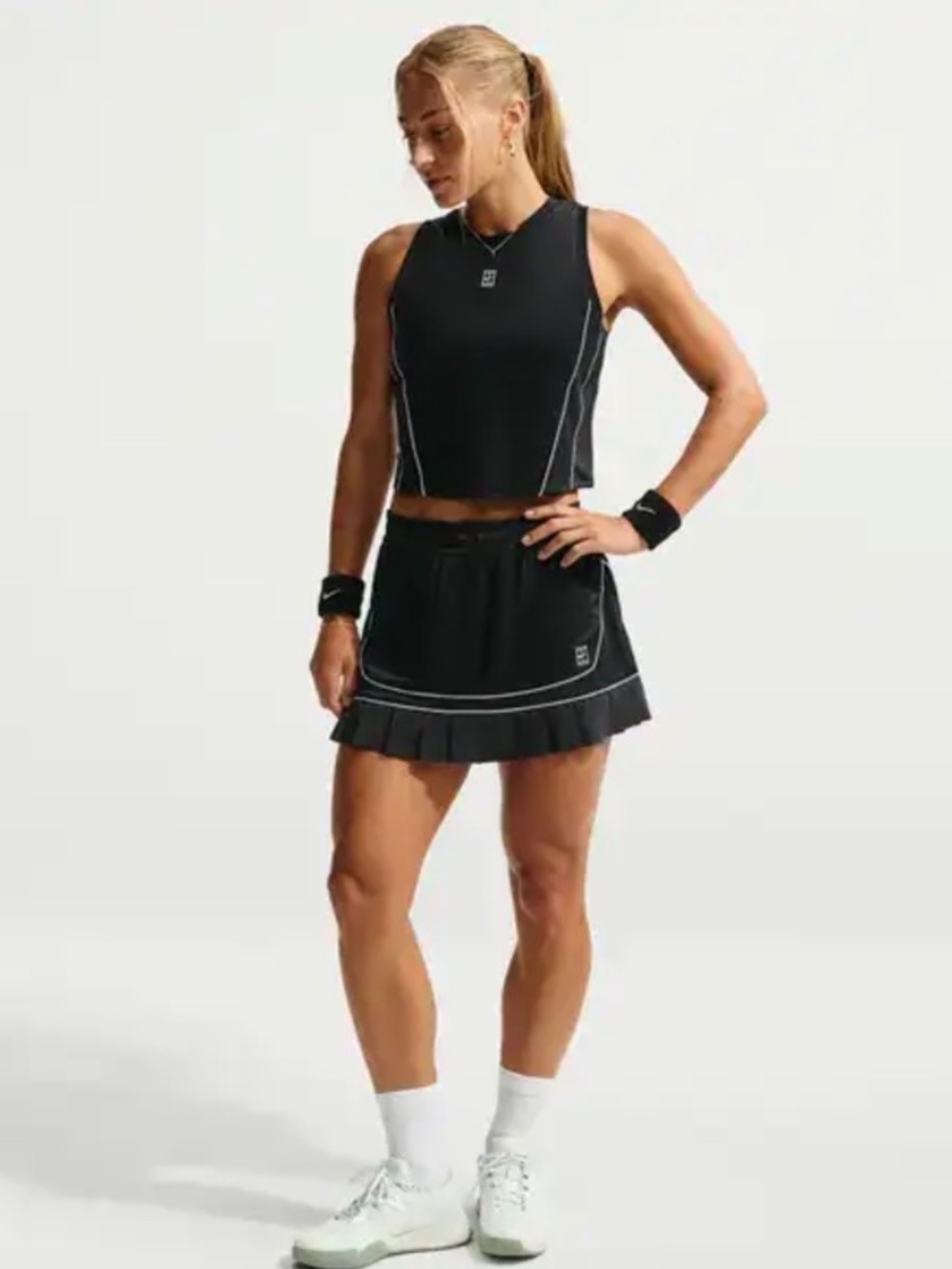 Black Nike tennis skirt